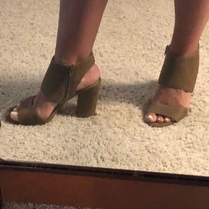 giani bernini shoes BRAND NEW size 8